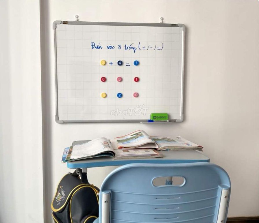 Bảng viết bút dạ trắng kích thước 60x100cm. Mua bán Đồ dùng văn phòng tại Quận Cầu Giấy Hà Nội được đăng bởi Nguyễn Đức Hiếu hình 1