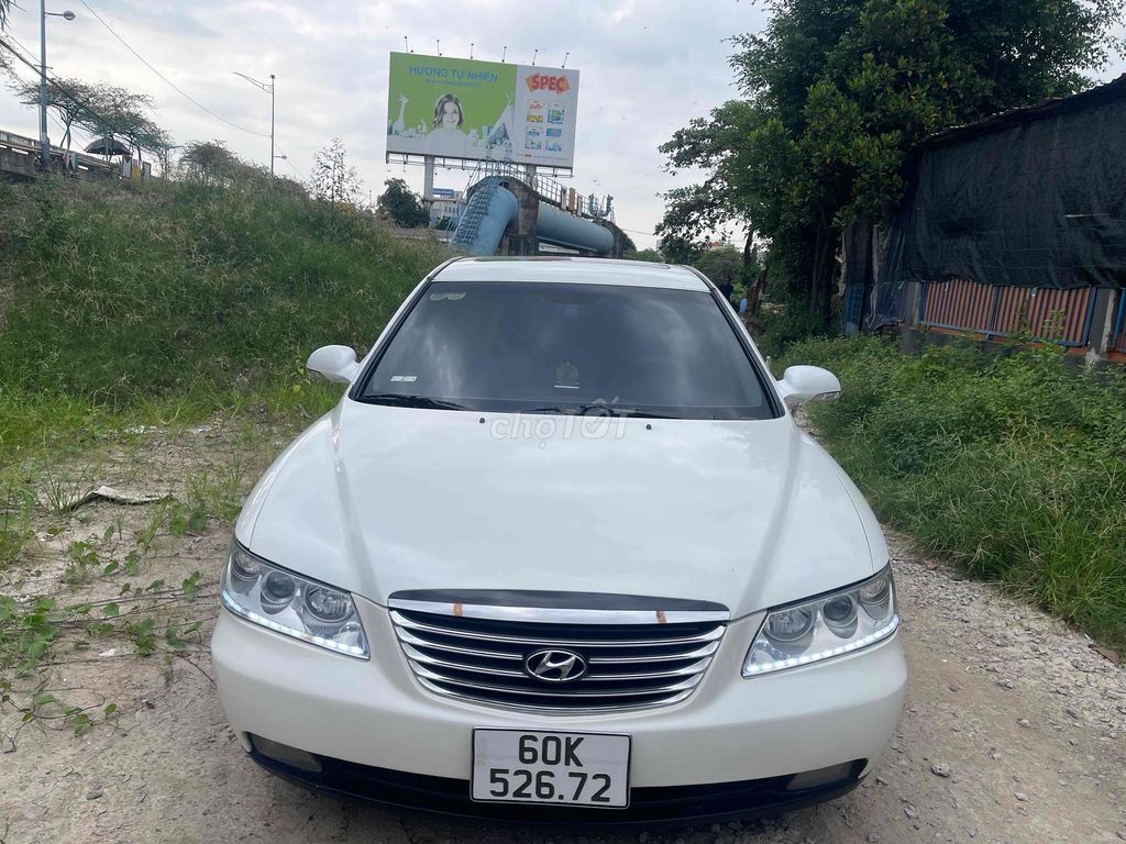 Hyundai AZERA std màu trắng. Mua bán Ô tô tại Quận Tân Bình Tp Hồ Chí Minh được đăng bởi Anh Duy hình 3