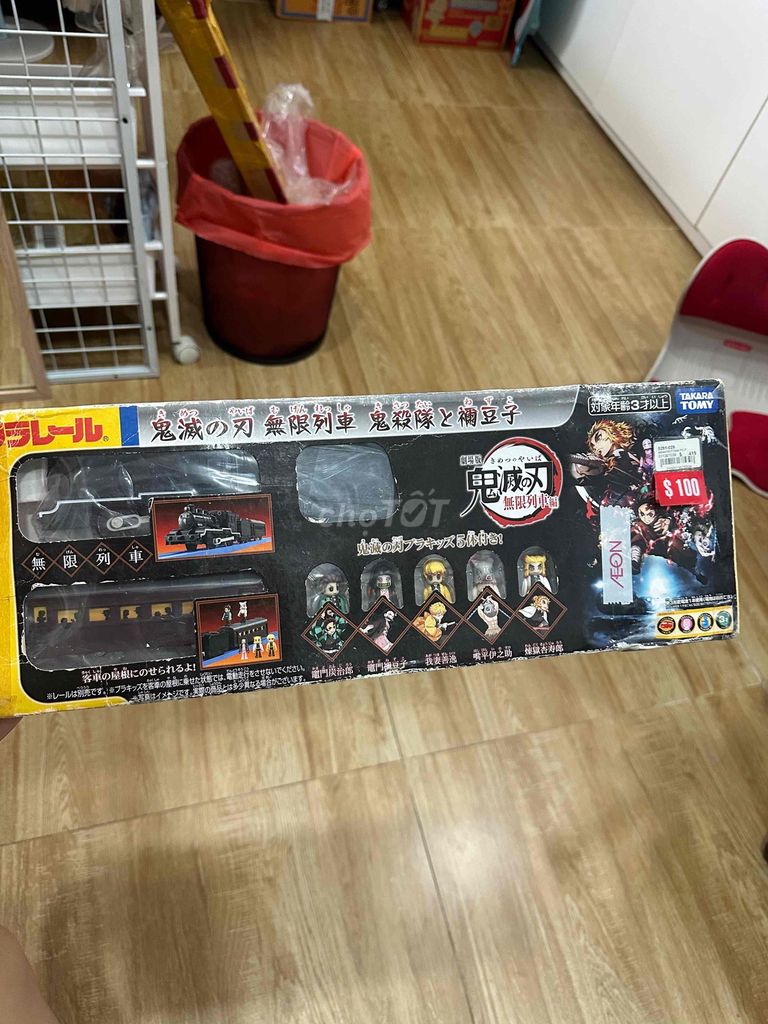 Mô hình tàu hỏa Takara Tomy ABS Đen