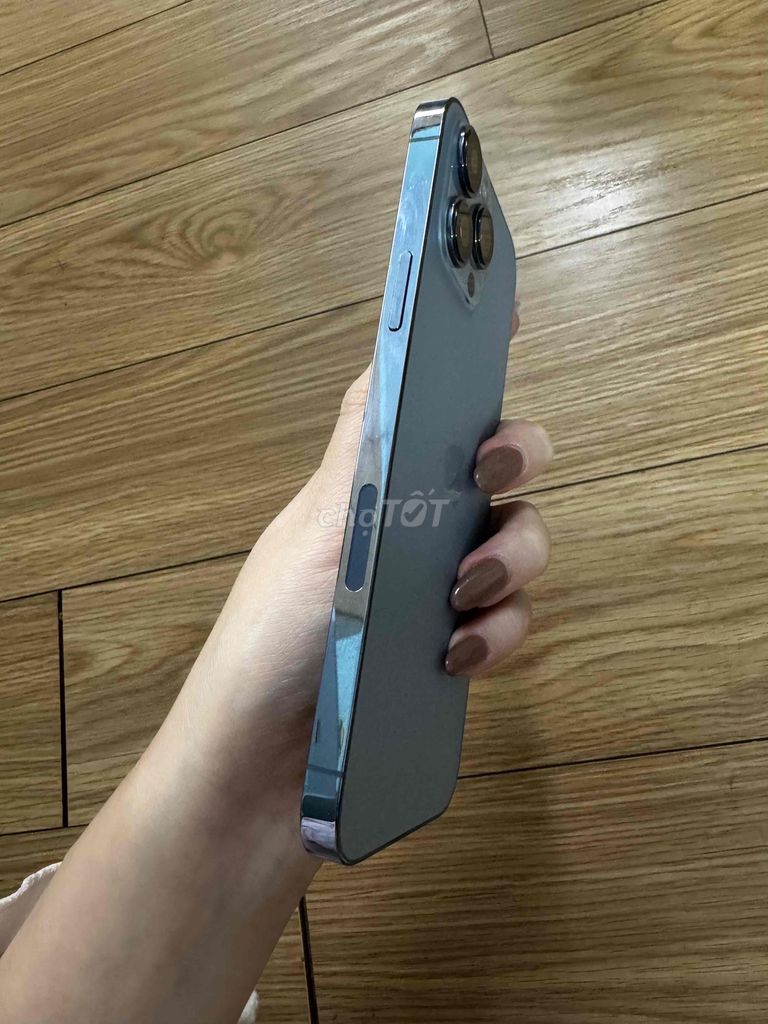 iPhone 13 Pro Max 256GB Xanh blue. Mua bán Điện thoại tại Quận Hoàng Mai Hà Nội được đăng bởi Lan Anh hình 1