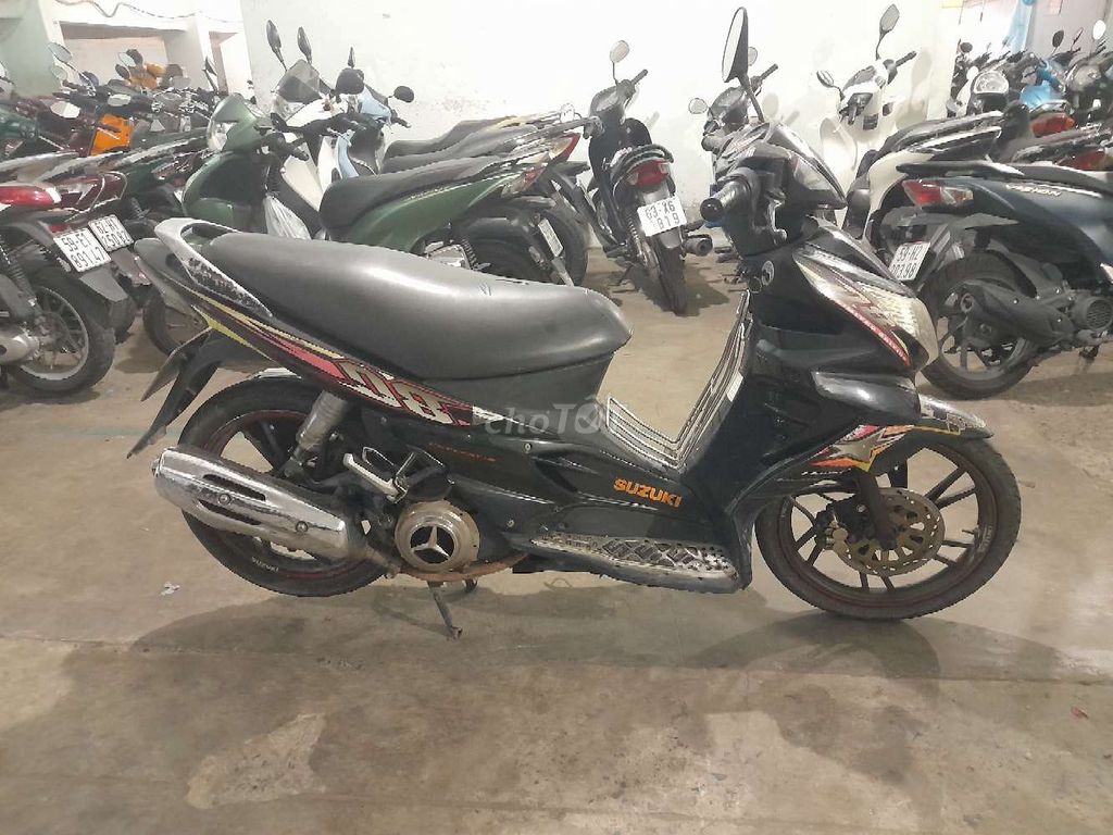 Suzuki Hayate Đen Tự động. Mua bán Xe máy tại Quận 5 Tp Hồ Chí Minh được đăng bởi Lê Khôi hình 2