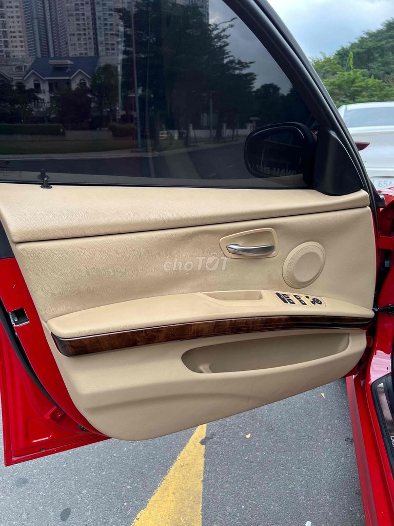 BMW E90 325i LCI 2009 Đỏ 130000 km. Mua bán Ô tô tại Thành phố Thủ Đức Tp Hồ Chí Minh được đăng bởi Nhật Phạm hình 10