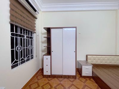 Cho thuê phòng full nội thất giá 2,7tr/th tại 118 Nguyễn Văn Cừ.