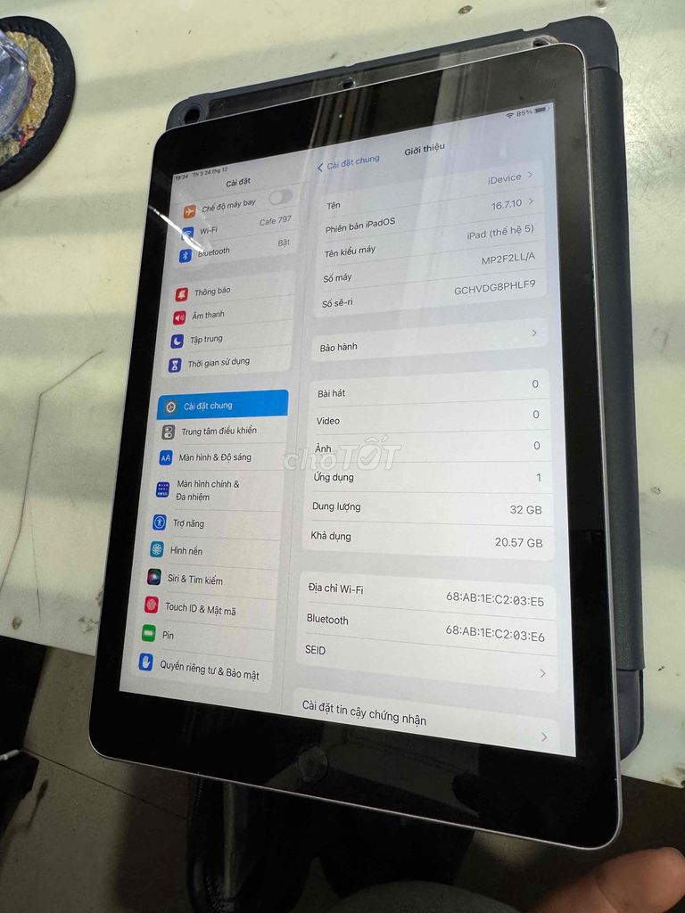 ipad gen 5 32g 99% pin 96%