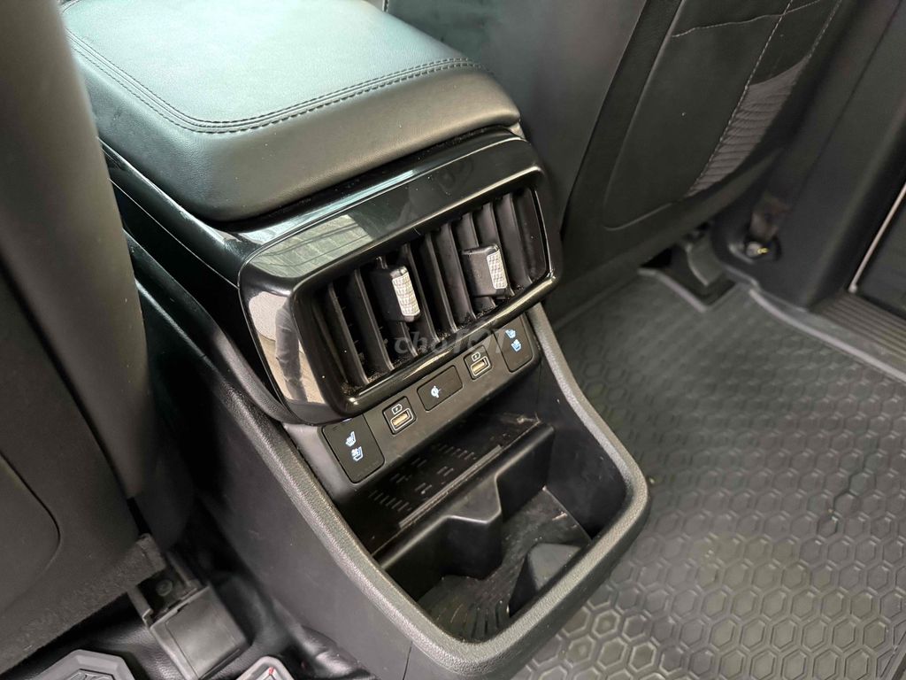 Hyundai Custin 2023 2.0 Cao cấp 67000 km một chủ. Mua bán Ô tô tại Thành phố Thủ Đức Tp Hồ Chí Minh được đăng bởi FASTCARS THÁI Ô TÔ CŨ  hình 11