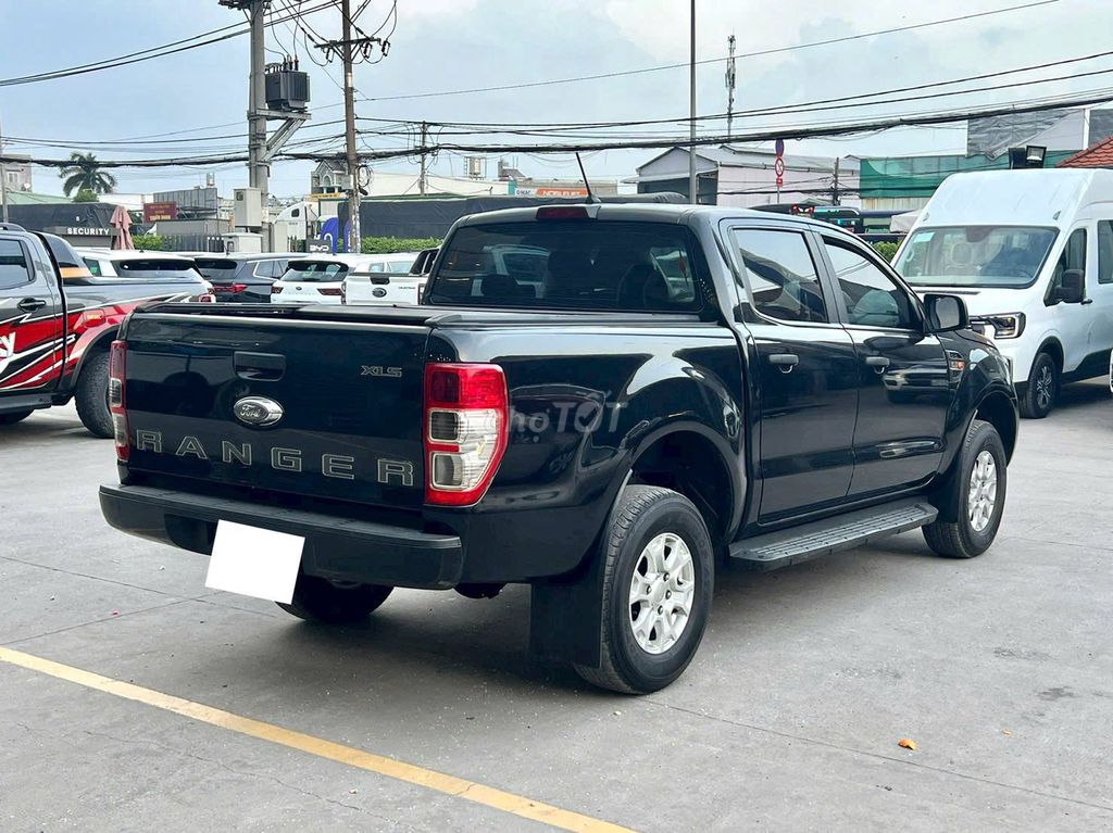Ford Ranger 2022 XLS 2.0 4x2 AT. Mua bán Ô tô tại Quận 12 Tp Hồ Chí Minh được đăng bởi Gia Định Ford User Car hình 4