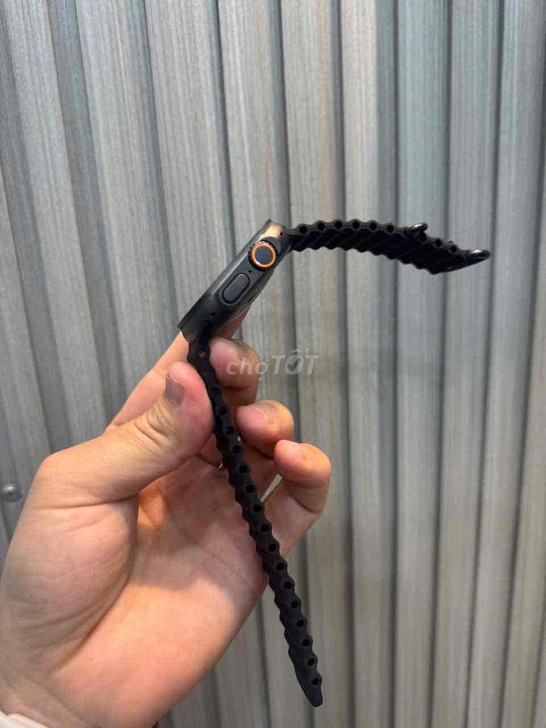 Apple Watch Ultra 2 Đen titan 49mm. Mua bán Thiết bị đeo thông minh tại Huyện Quỳnh Phụ Thái Bình được đăng bởi Vu Phan hình 1