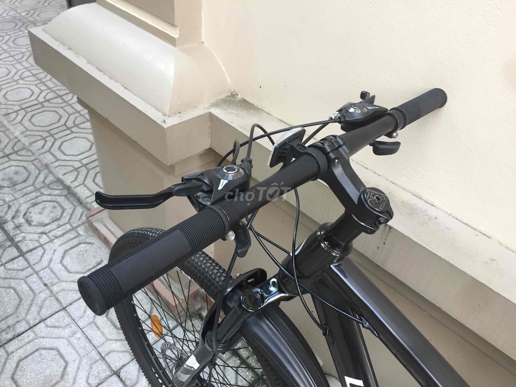 Xe đạp thể thao LIMITRACING-S200 mới đẹp( vành 26). Mua bán Xe đạp tại Quận Hoàn Kiếm Hà Nội được đăng bởi Kiệm hình 4