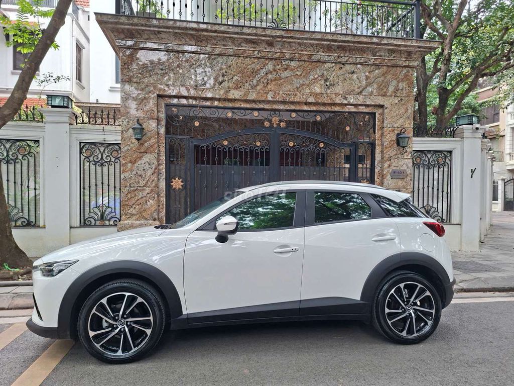 Mazda Cx3 2025 Deluxe 1.5 AT - 10000 km. Mua bán Ô tô tại Quận Thanh Xuân Hà Nội được đăng bởi Hiền hình 2