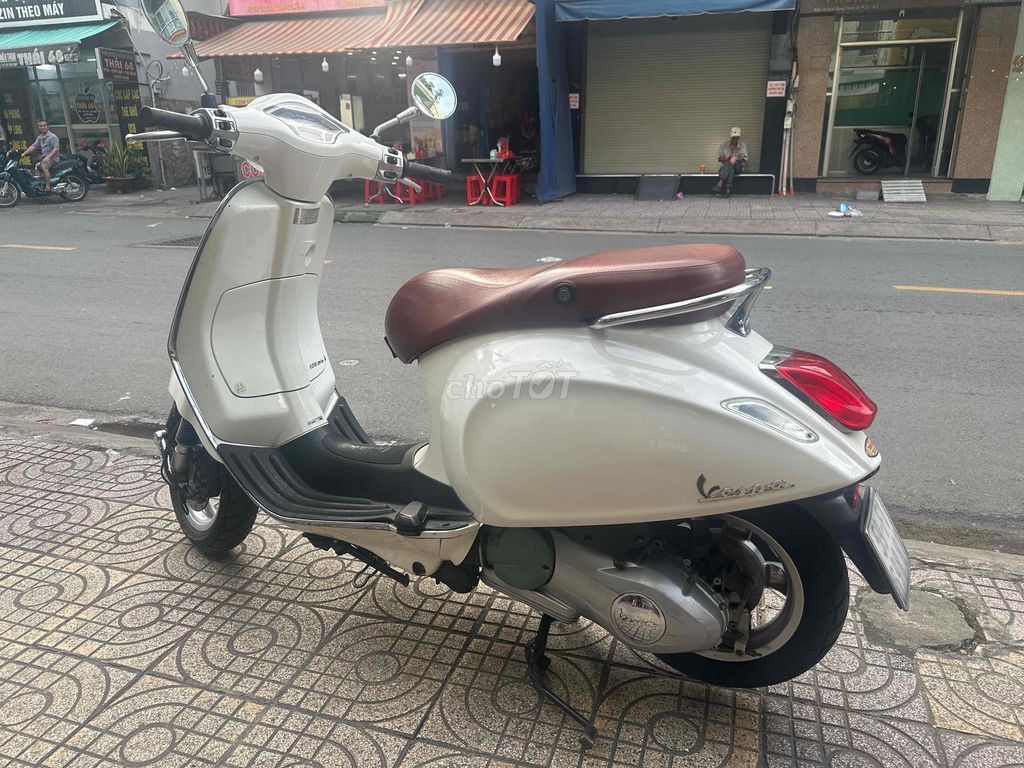 Vespa PRIMAVERA 125CC 2015. Mua bán Xe máy tại Quận 10 Tp Hồ Chí Minh được đăng bởi anh ya ya hình 5