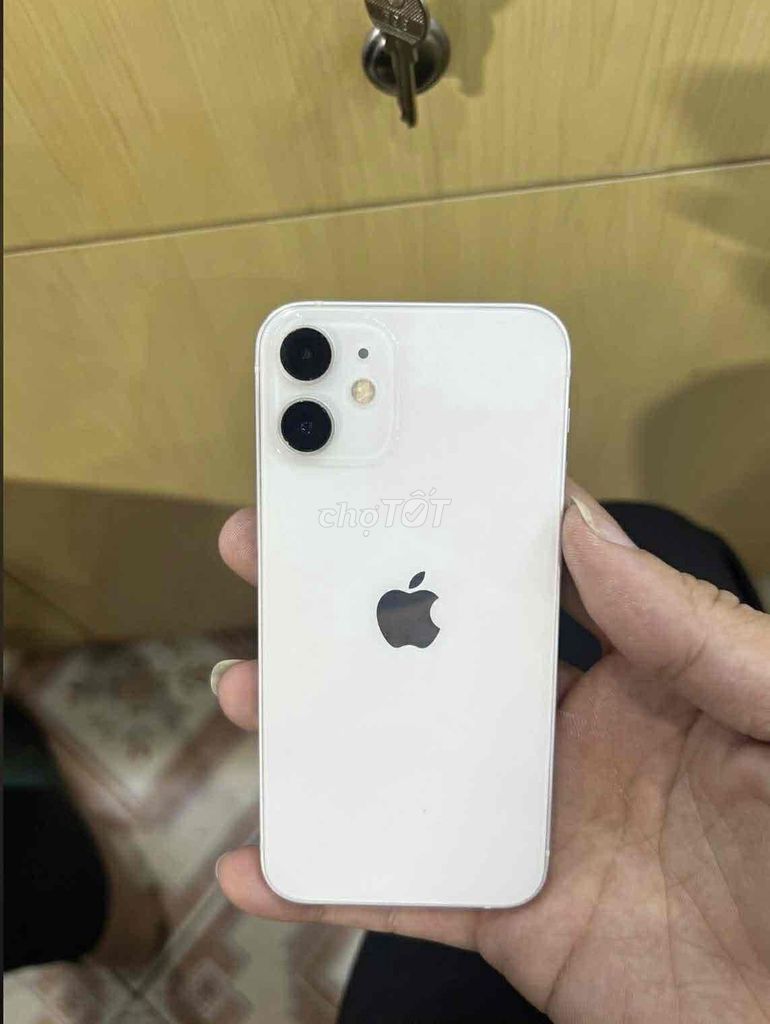 Apple iPhone 12 mini 64GB Trắng. Mua bán Điện thoại tại Thành phố Yên Bái Yên Bái được đăng bởi Hoàng Bảo hình 1