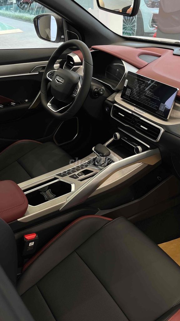 Geely Coolray Flagship chỉ từ 130🥔 nhận xe. Mua bán Ô tô tại Quận 5 Tp Hồ Chí Minh được đăng bởi Đăng Geely Tân Phú hình 9