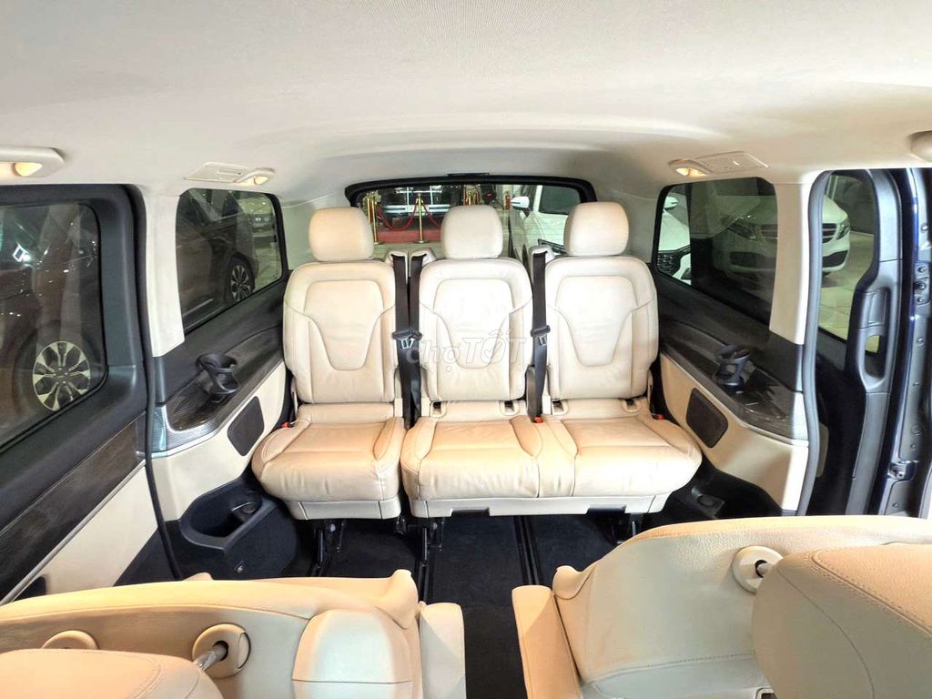 Mercedes Benz V250 Luxury 2020, 1 chủ, tên cty xhđ. Mua bán Ô tô tại Thành phố Thủ Đức Tp Hồ Chí Minh được đăng bởi Đức Hưng Siêu thị ô tô Thủ Đức hình 20