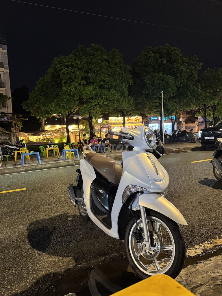 Bán xe Yamaha Janus trắng 2022 đẹp mới. Mua bán Xe máy tại Thành phố Thủ Đức Tp Hồ Chí Minh được đăng bởi Trinh Lâm hình 1