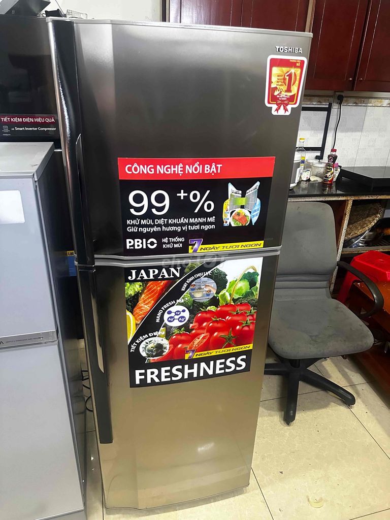 thanh lí tủ lạnh toshiba 220 lít sài êm ko hao đ. Mua bán Tủ lạnh tại Thành phố Dĩ An Bình Dương được đăng bởi Điện Máy Hoàn Phát hình 1