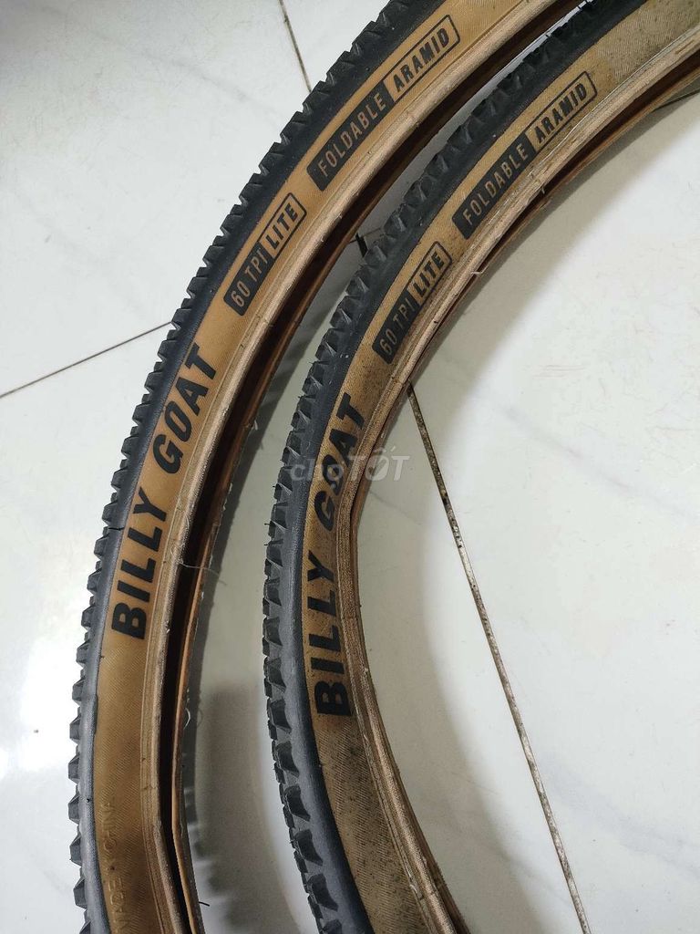 Cập lốp xe đạp còn tốt. Mua bán Xe đạp tại Thành phố Biên Hòa Đồng Nai được đăng bởi  LÂM THUẬN hình 2