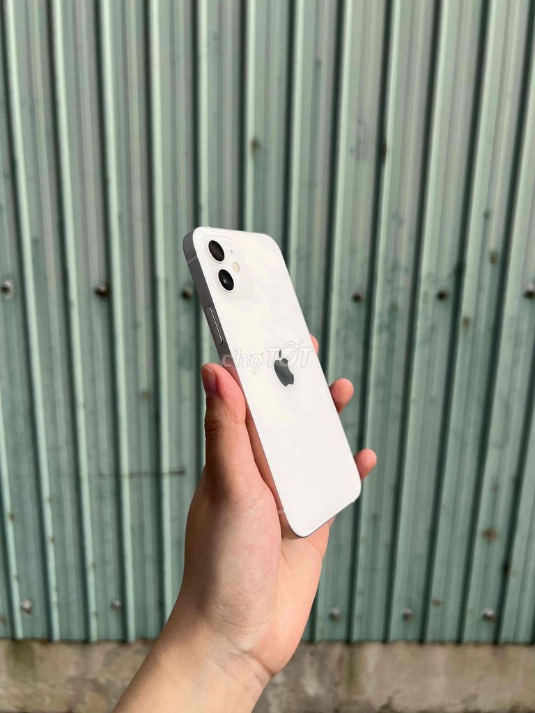 Cần bán iPhone 12 quốc tế zin keng full chức năng. Mua bán Điện thoại tại Thành phố Qui Nhơn Bình Định được đăng bởi Gia Long hình 1