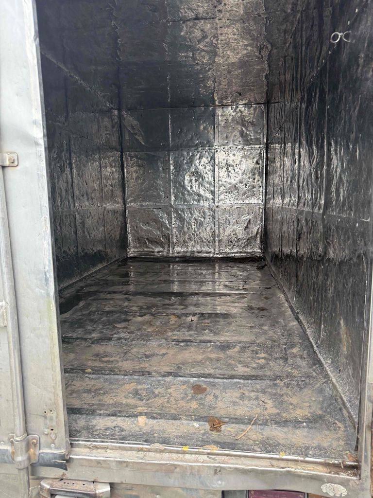 isuzu 1.2tấn đời 2004. giá 75tr . máy im 4 vỏ mới. Mua bán Xe tải, xe ben tại Thành phố Tân An Long An được đăng bởi Trung Dũng hình 5