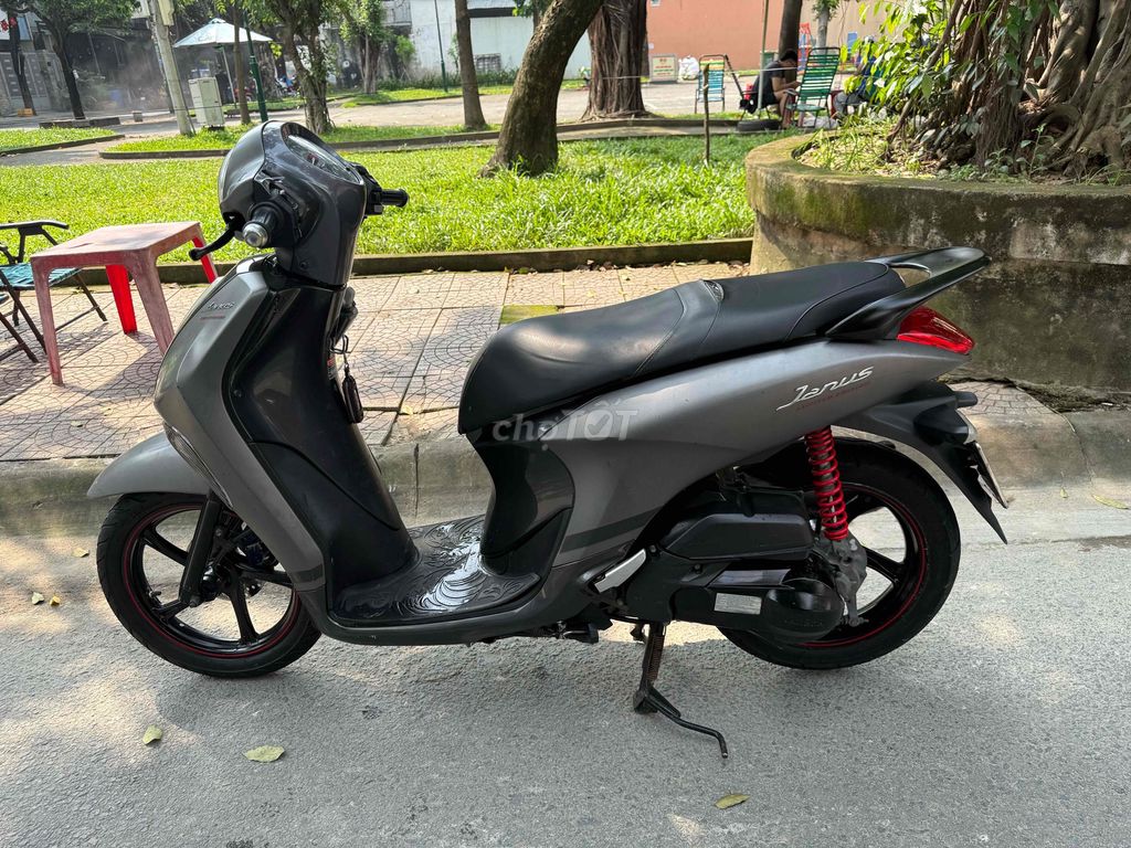 Yamaha Janus Fi 2018 Khoá Ga. Mua bán Xe máy tại Quận 12 Tp Hồ Chí Minh được đăng bởi Duy Khương hình 6