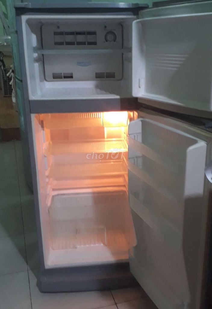 0879291138 - Tủ lạnh sanyo 186L làm lạnh nhanh