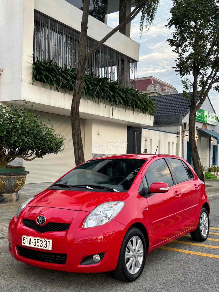 Toyota Yaris 2012 1.5 AT - 58000 km. Mua bán Ô tô tại Thành phố Thủ Dầu Một Bình Dương được đăng bởi Nguyễn Trung Hiếu hình 2
