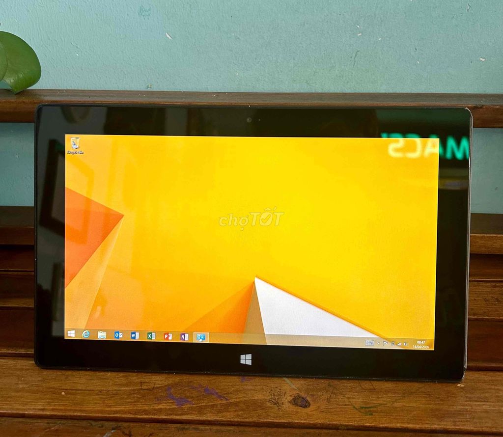 Microsoft Surface RT 10.6inch (2012). Mua bán Máy tính bảng tại Quận 7 Tp Hồ Chí Minh được đăng bởi Nguyễn Thịnh hình 1