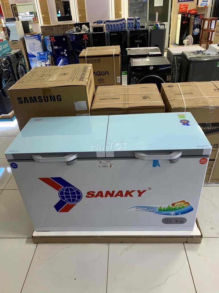 Tủ đông Sanaky 250L inverter. Mua bán Tủ lạnh tại Huyện Đức Hòa Long An được đăng bởi Lê Hiếu Điện Máy Trả Góp hình 1