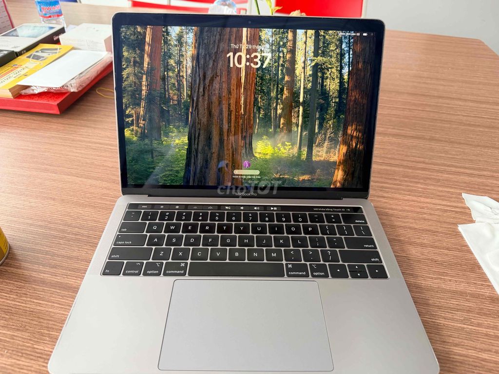 MacBook Pro 2019 i5 13in 8GB/256GB Xám giá SV. Mua bán Laptop tại Thành phố Thuận An Bình Dương được đăng bởi Huy mua bán sửa chữa iphone ipad hình 1