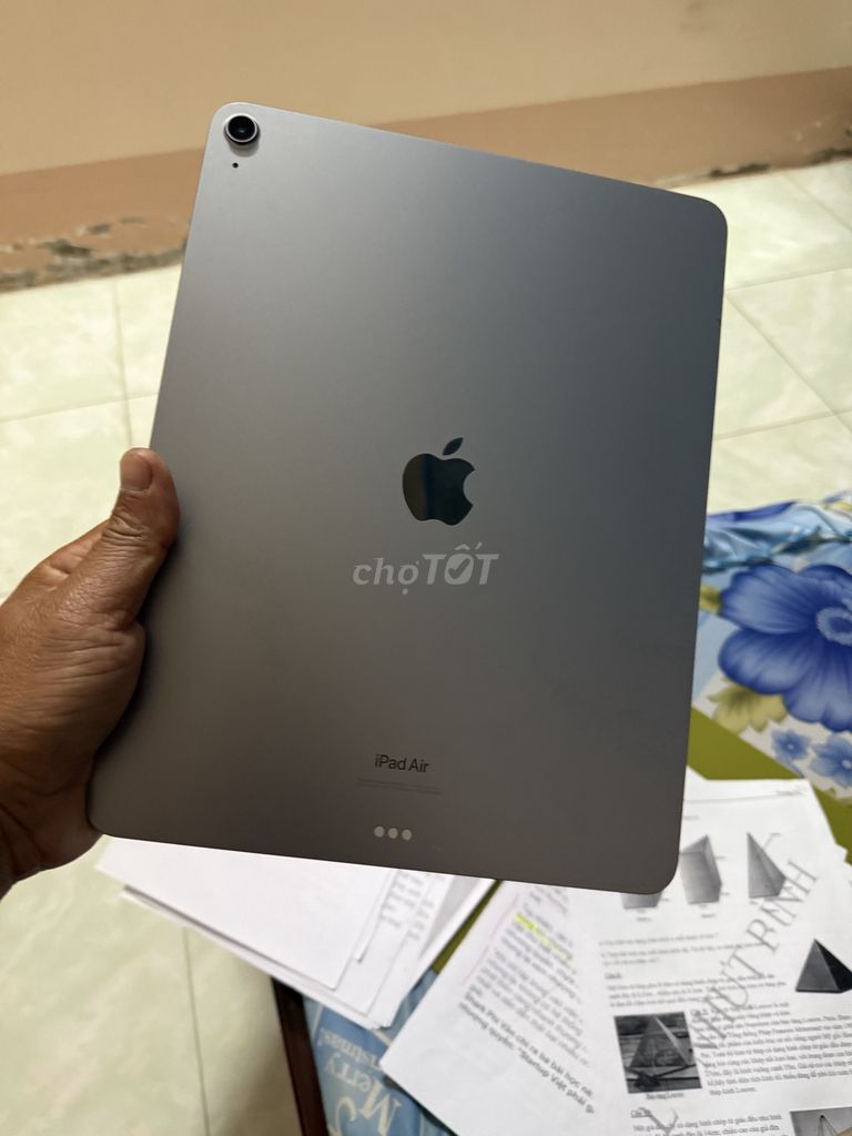 Ipad air 6 M2, TGDD 99,9% sạc dưới 20 lần, BH 8-25