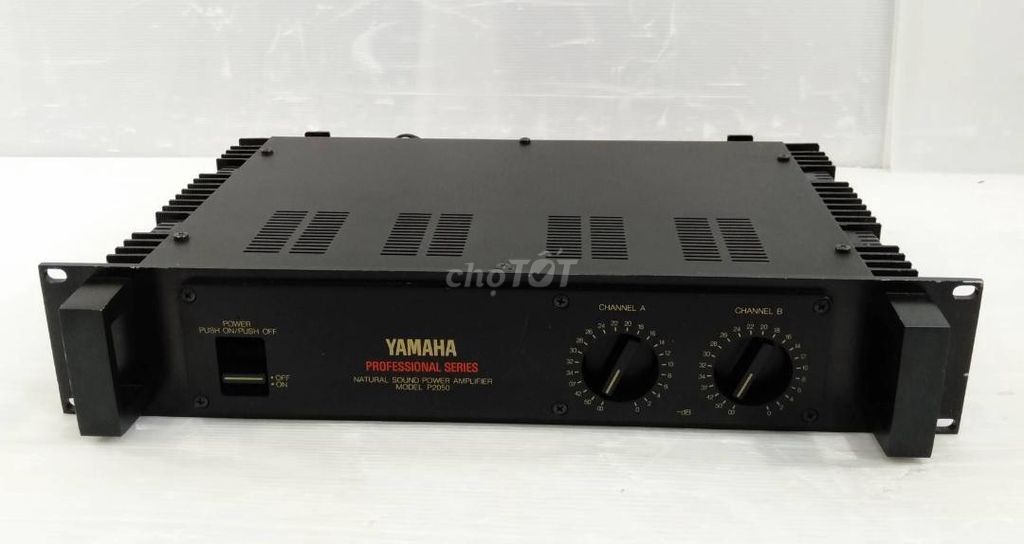 Amply Yamaha P2050 Đen. Mua bán Tivi, Âm thanh tại Thành phố Quảng Ngãi Quảng Ngãi được đăng bởi Le Ngu Binh hình 1