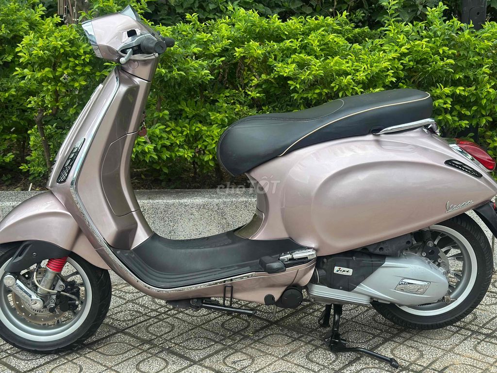 Vespa Sprint ABS iGET 2019 Nâu Hồng TFT bao hồ sơ. Mua bán Xe máy tại Thành phố Thủ Đức Tp Hồ Chí Minh được đăng bởi Xe Máy Sơn Thủ Đức hình 4