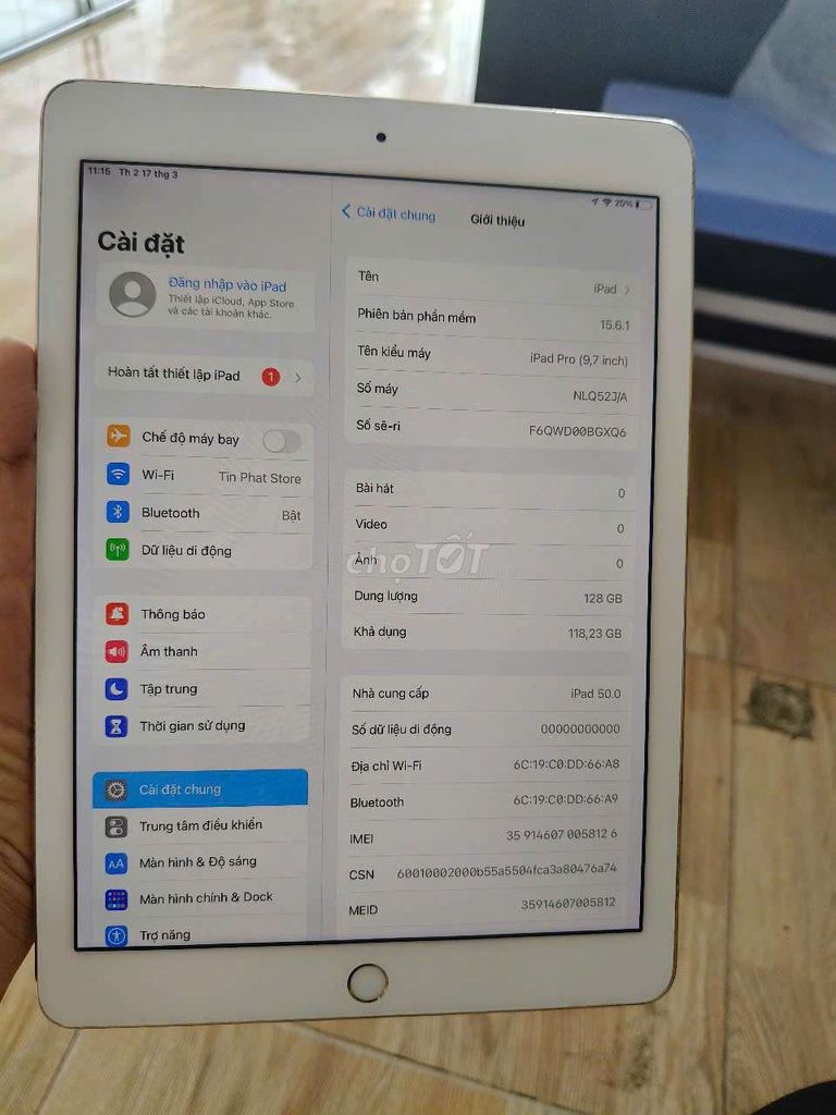 ipad pro 9.7" màu gold 128G. zin full. Có sim 4G