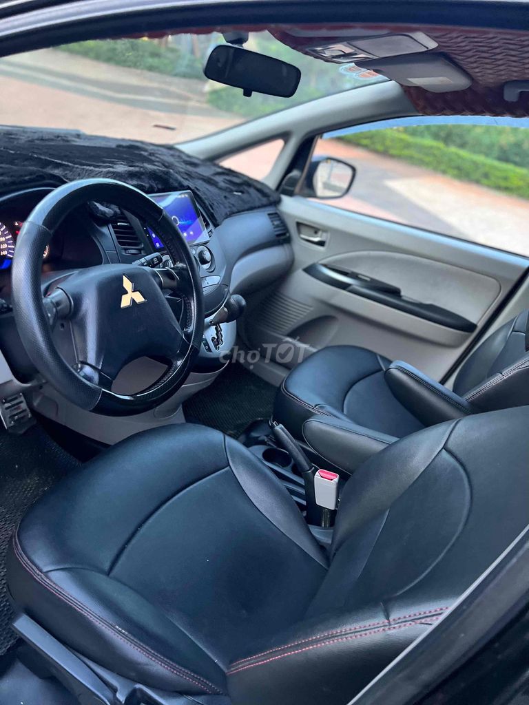 Mitsubishi Grandis 2005 2.4 AT - 125456 km. Mua bán Ô tô tại Thành phố Buôn Ma Thuột Đắk Lắk được đăng bởi manh hoàng  hình 7