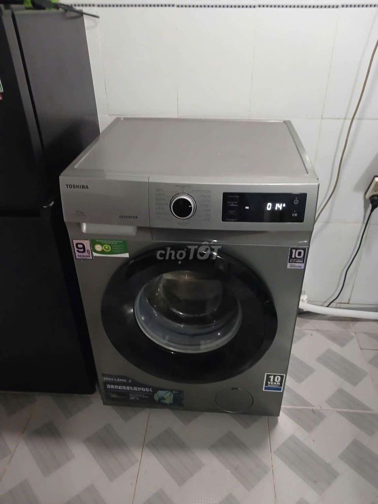 Máy giặt Toshiba Inverter 9kg cửa trước Xám. Mua bán Máy giặt tại Quận Cái Răng Cần Thơ được đăng bởi Mitsubitshi Nội Địa Cần Thơ hình 1
