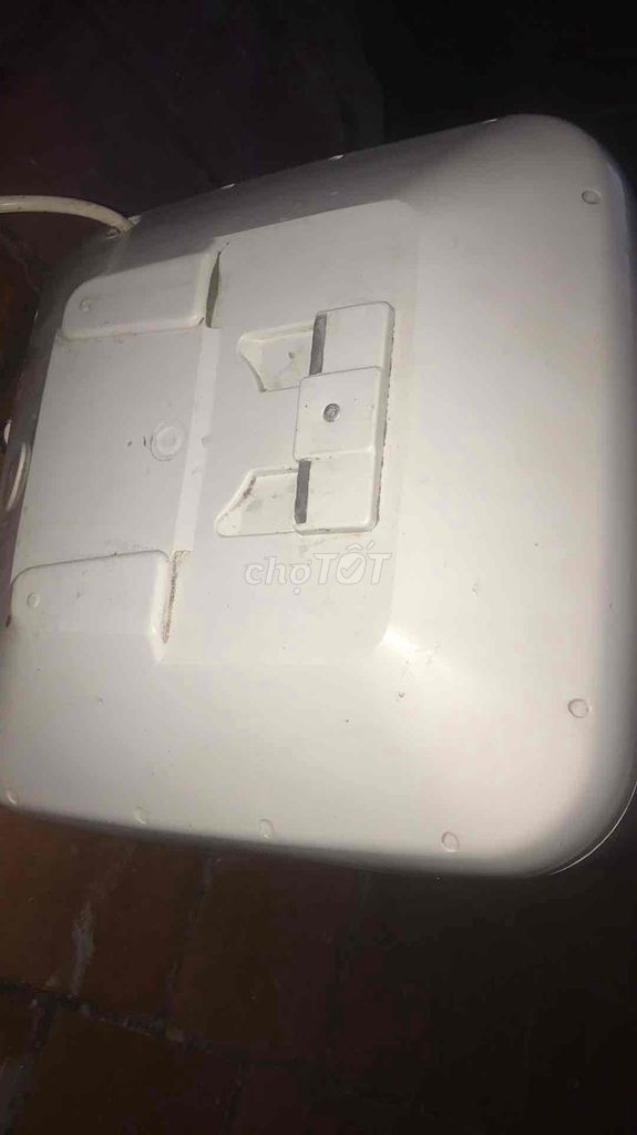 bình nóng lạnh ariston 15 lit vẫn mới không dùng