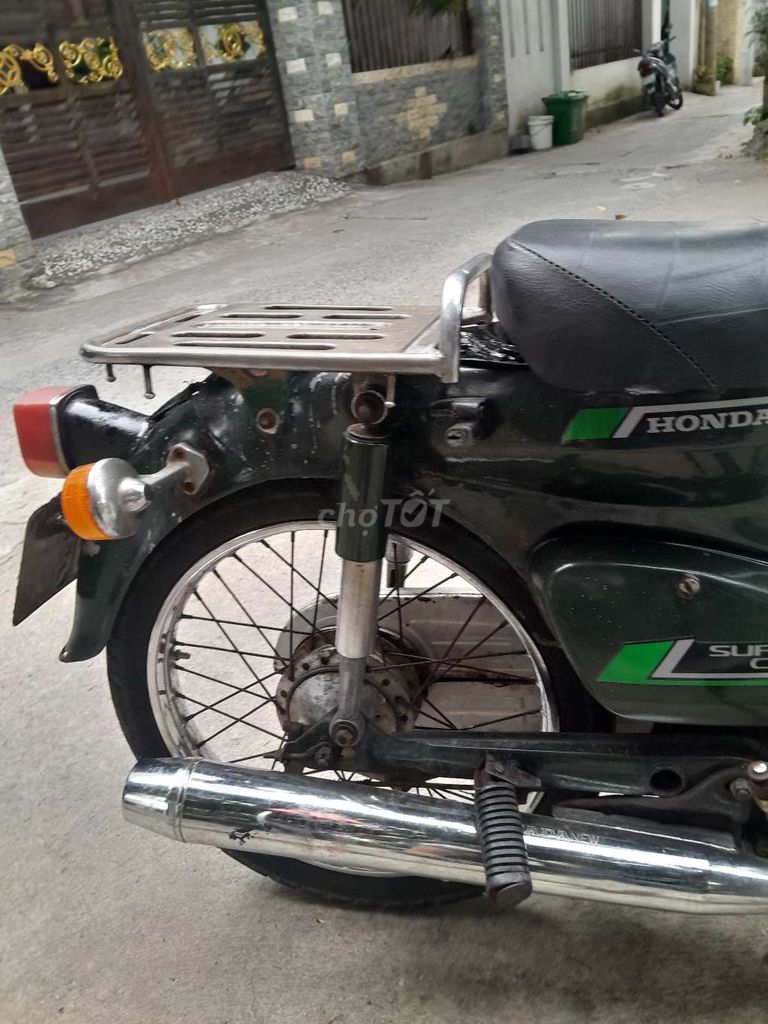 Xe Honda Cup 82 xe 50 của Nhật. Mua bán Xe máy tại Thị xã Điện Bàn Quảng Nam được đăng bởi Anh phúc hình 3