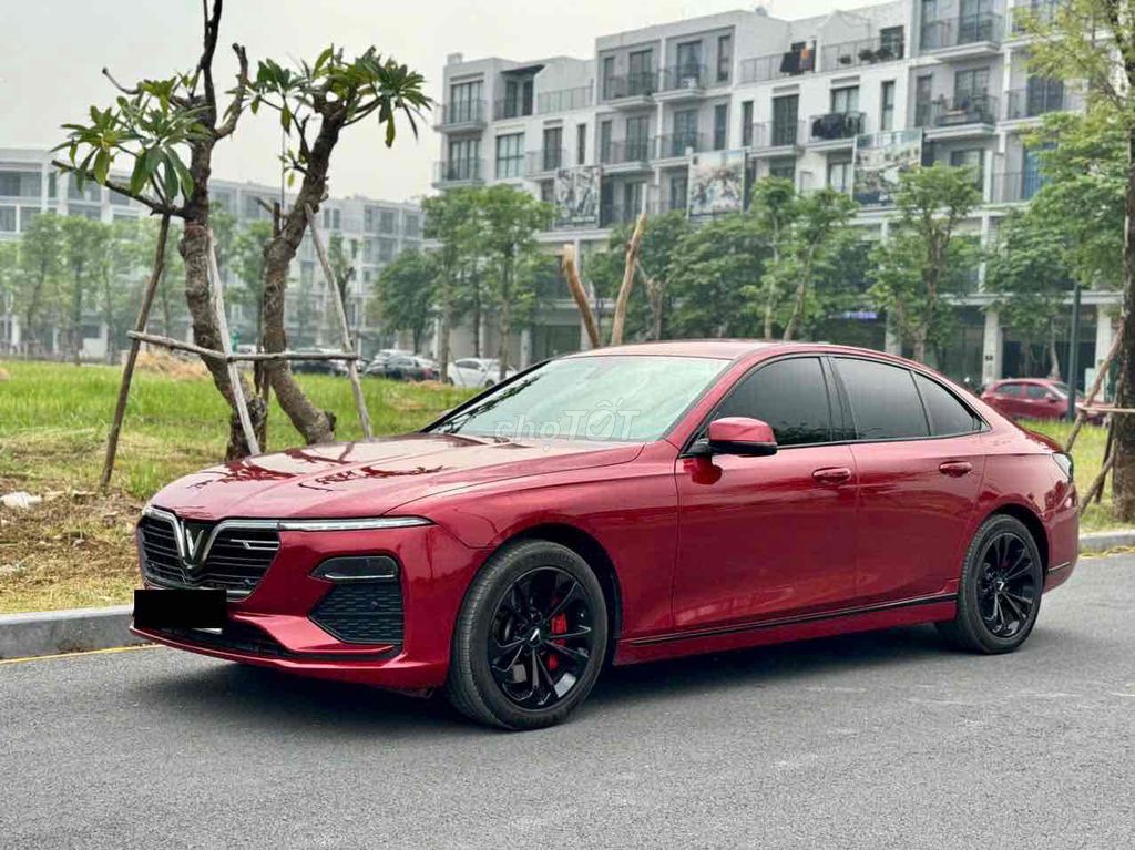 VINFAST LUX A BASE 2022 ĐỎ ODO 2v KM RẤT MỚI