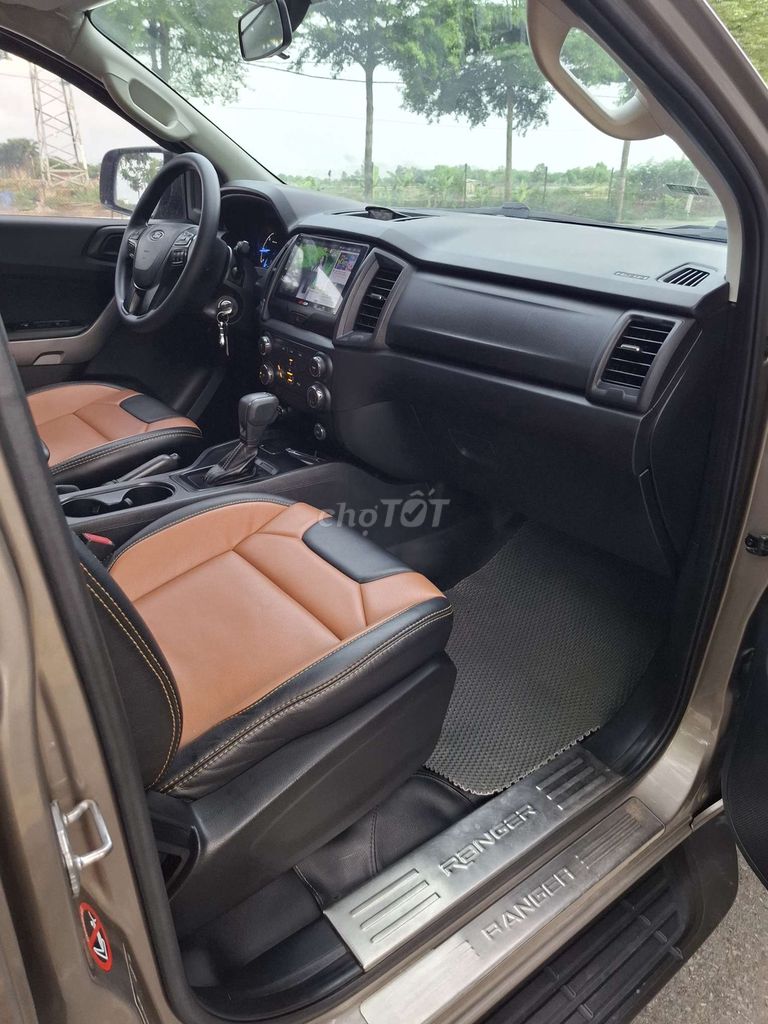 2020 XLS 2.2L 4x2 AT. Mua bán Ô tô tại Huyện Hoài Đức Hà Nội được đăng bởi SƠN HOÀI ĐỨC hình 9