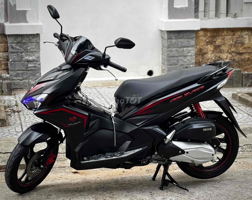 AirBlade 2019 đen mù rin khoá thông minh bs 43 .. Mua bán Xe máy tại Quận Hải Châu Đà Nẵng được đăng bởi T Lâm hình 6