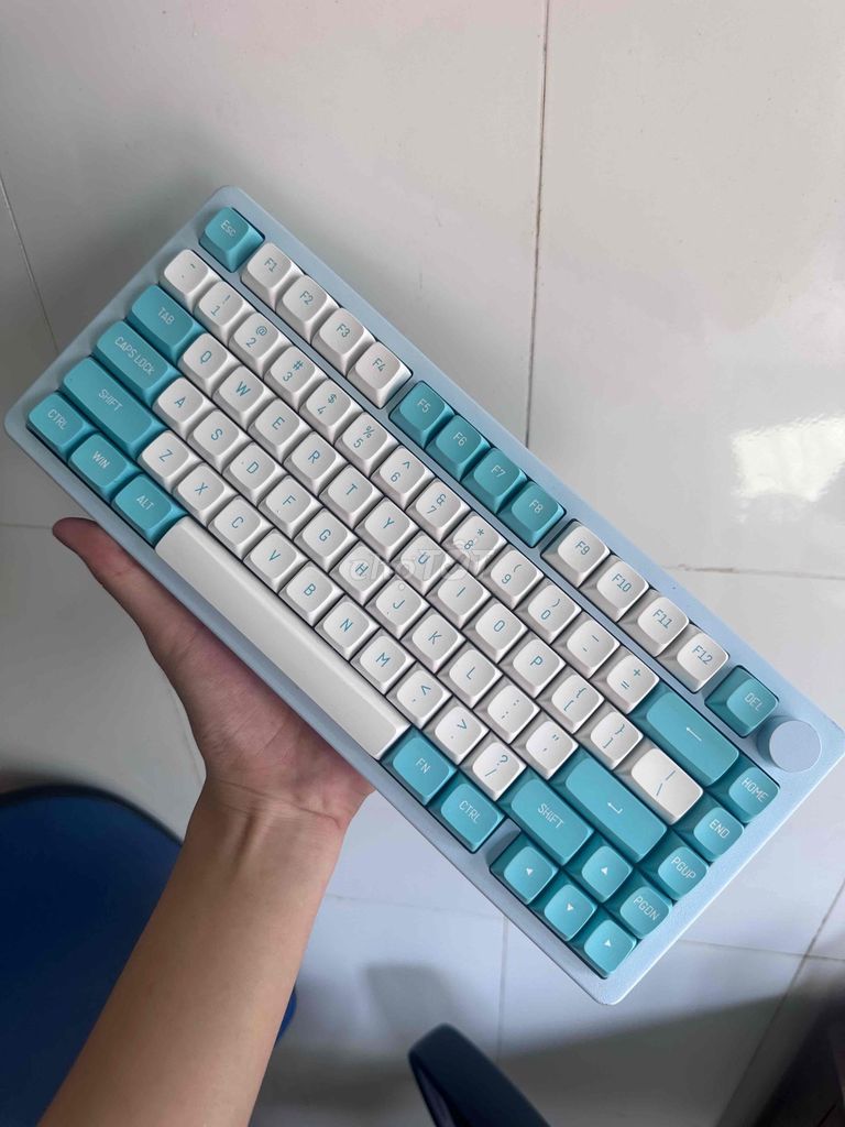 Bàn phím cơ Monka A75 Max Nhôm CNC Xanh dương. Mua bán Phụ kiện (Màn hình, Chuột...) tại Thành phố Buôn Ma Thuột Đắk Lắk được đăng bởi Phung Ng hình 1