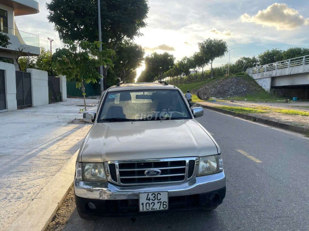 Bán Ford ranger đời 2004 2 cầu máy dầu xe đẹp. Mua bán Ô tô tại Quận Hải Châu Đà Nẵng được đăng bởi otocudanang hình 1