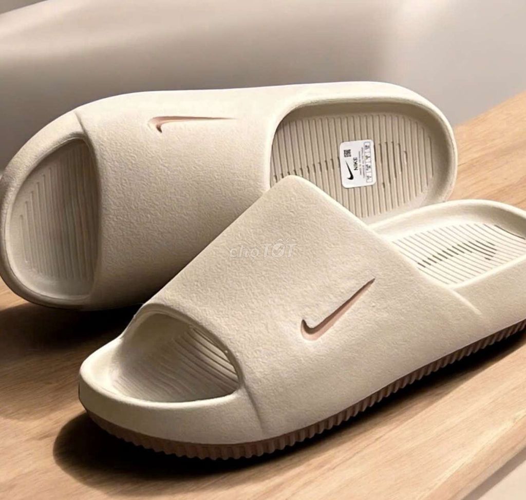 Dép Nike đúc. Mua bán Giày dép tại Quận Gò Vấp Tp Hồ Chí Minh được đăng bởi Anh Ba  Hàng hiệu tuyển Chuyên bán Online uy tín hình 5