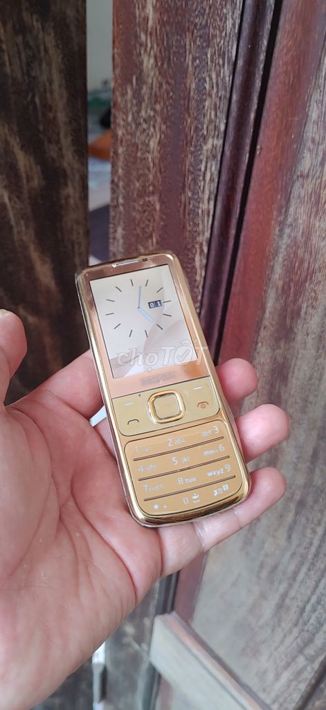 Nokia 6700 Gold Vàng ftp Việt Nam hoàn hảo. Mua bán Điện thoại tại Huyện Thanh Trì Hà Nội được đăng bởi Chi hình 1