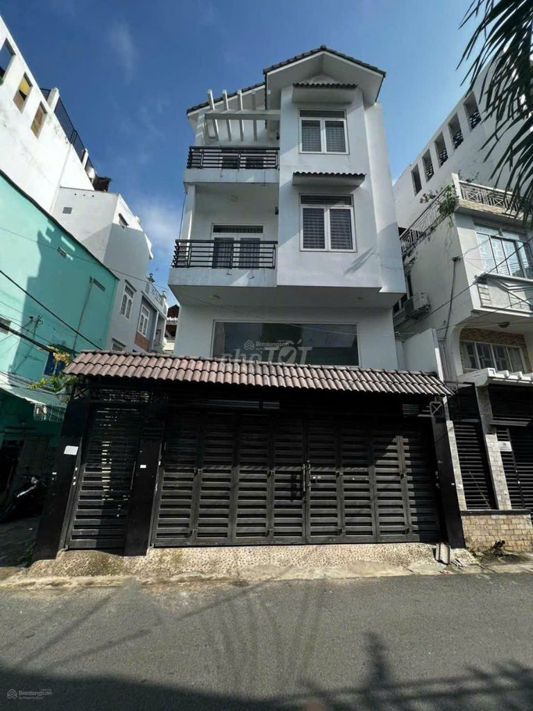 Аренда · 6 комн. · 91 м² · Quận Phú Nhuận, ул. Đường Đoàn Thị Điểm