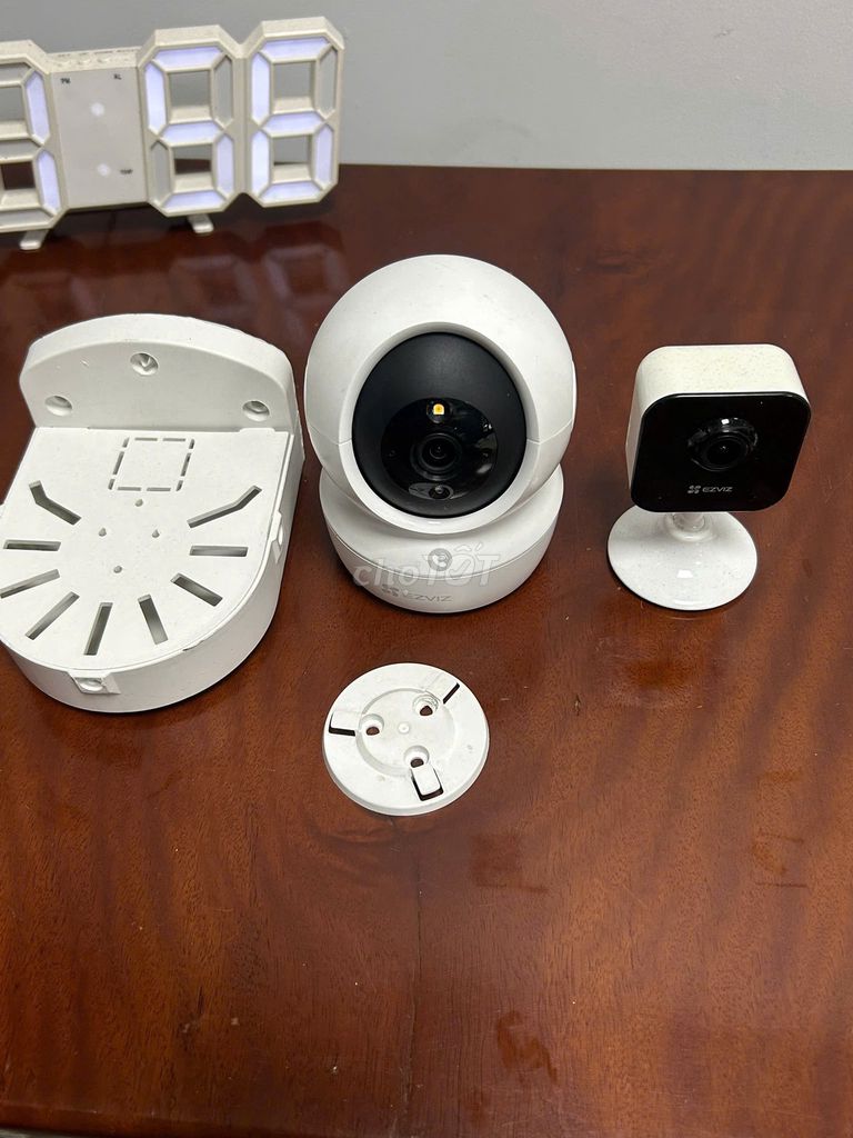 Camera Wifi Ezviz 2MP và 5MP. Mua bán Máy ảnh, Máy quay tại Thành phố Thủ Đức Tp Hồ Chí Minh được đăng bởi TrungNghia hình 1