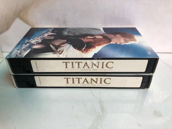 Băng video Titanic Sưu tầm Decor Mới. Mua bán Đồ sưu tầm, đồ cổ tại Thành phố Nha Trang Khánh Hòa được đăng bởi Anh hình 1