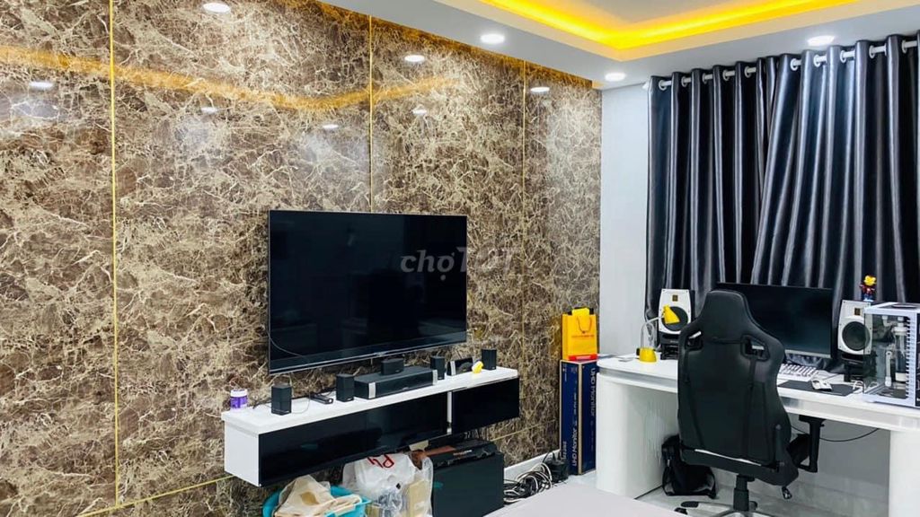 Cho thuê căn hộ Diamond Riverside full nội thất giá thuê 10 tr