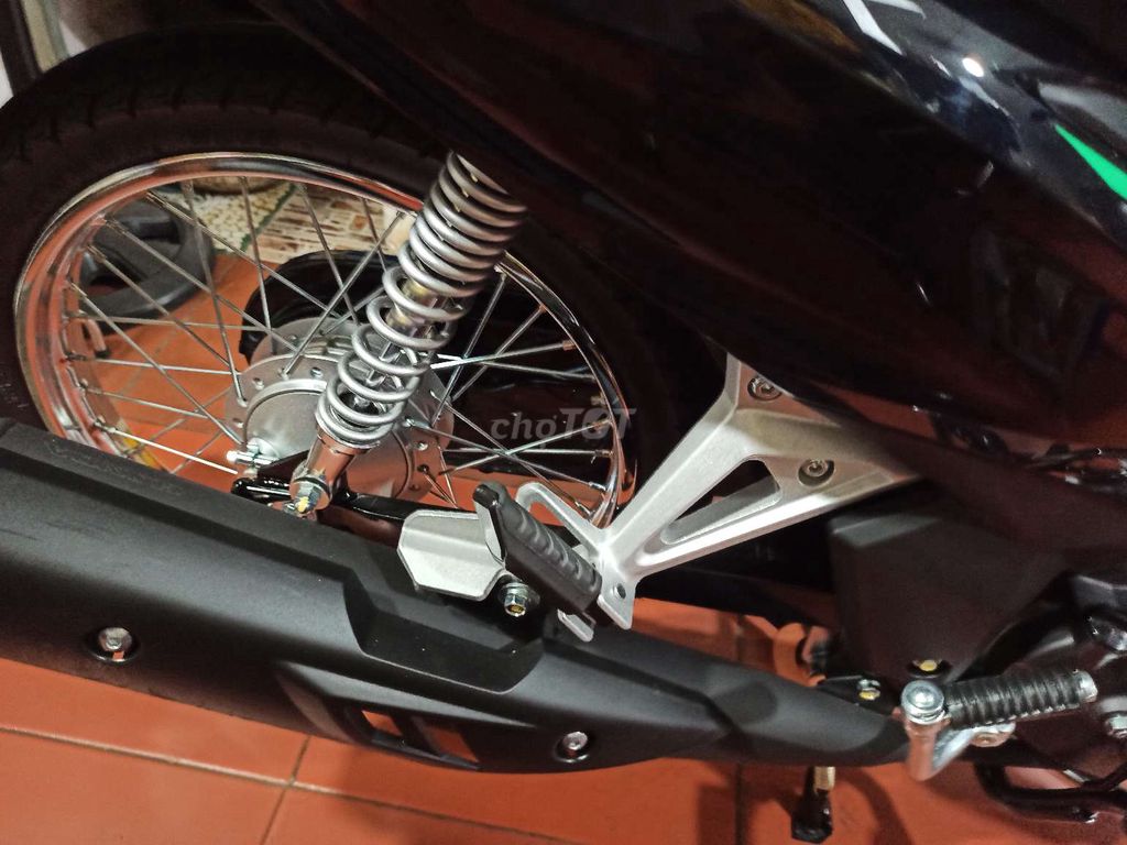 Honda Wave RSX FI 2025 Đen 541 km BSTP BAO KÍ.. Mua bán Xe máy tại Quận Bình Tân Tp Hồ Chí Minh được đăng bởi LÊ TRUNG VIỄN. hình 10