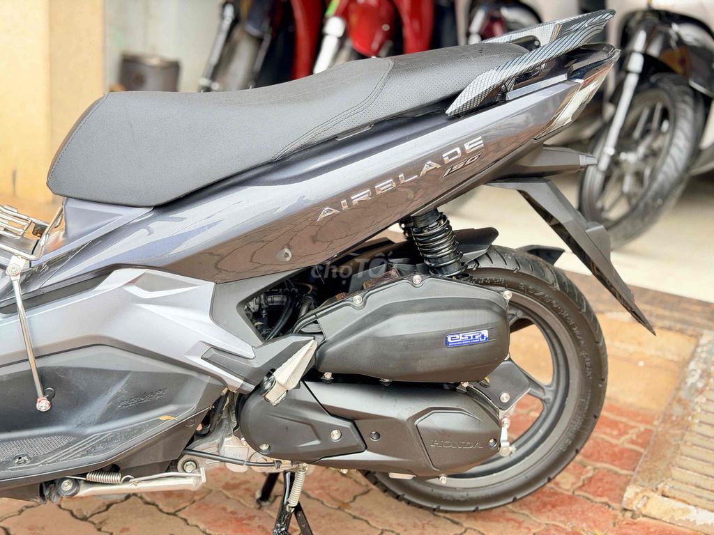 AB 150cc 2022 PHANH ABS XE ĐẸP KENG 🛵. Mua bán Xe máy tại Thành phố Buôn Ma Thuột Đắk Lắk được đăng bởi CẦM ĐỒ TUẤN ĐẠT hình 7