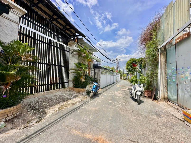 Nhà đẹp 4 tầng 70m2(4,5x15) Đường Ôtô vào nhà * Dương Đình Hội Thủ Đức. Mua bán Nhà ở tại Thành phố Thủ Đức Tp Hồ Chí Minh được đăng bởi TRẦN MINH HÙNG hình 6